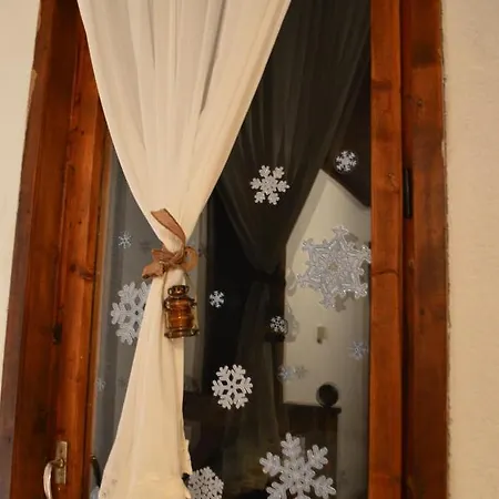 Yakusha - якуша, Holiday home Shiroka Luka (Smolyan)