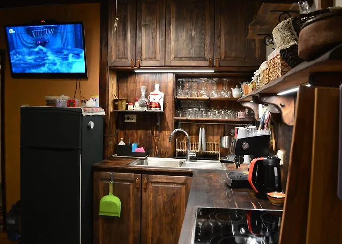 Yakusha - якуша, Сasa de vacaciones